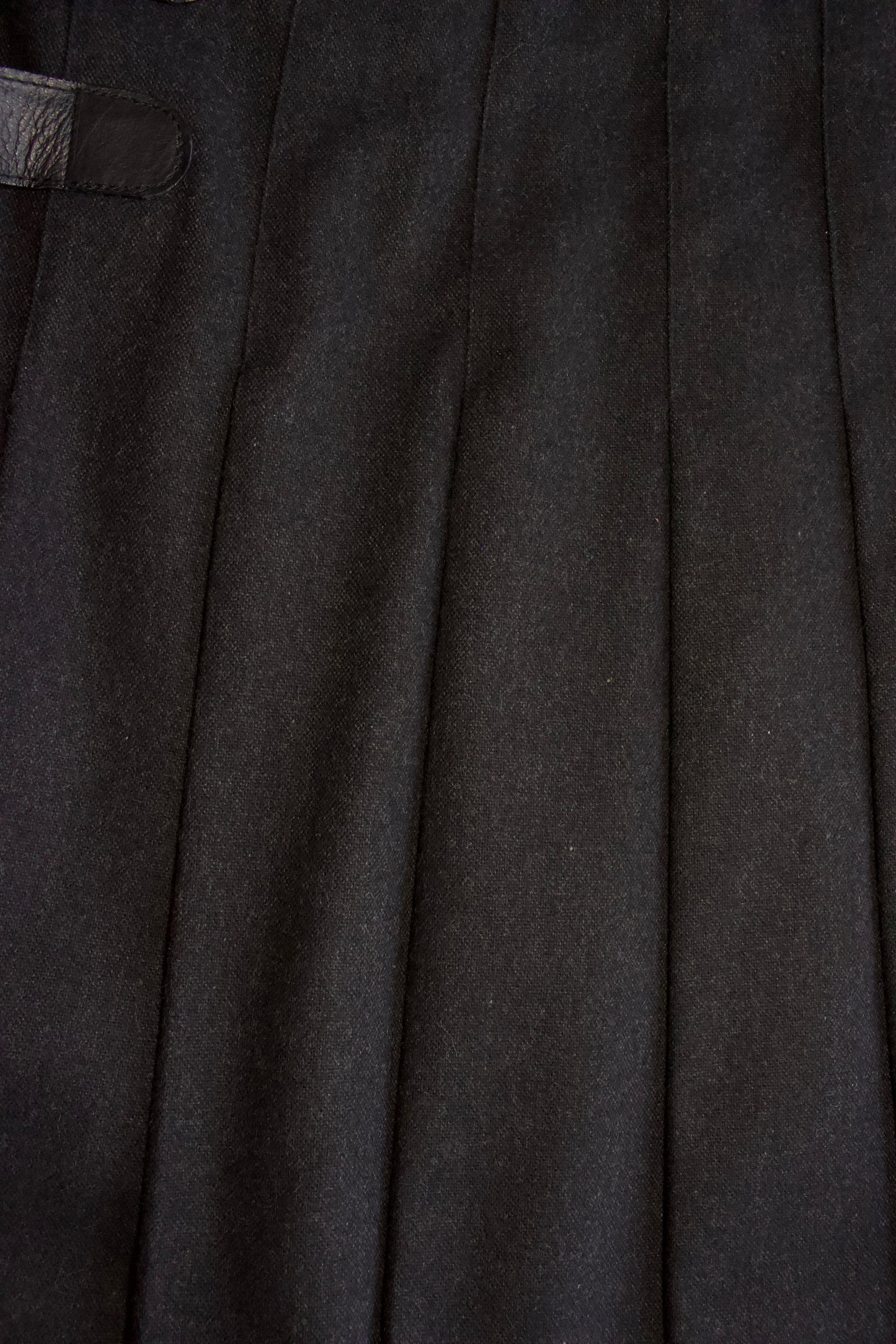 Dolce & Gabbana SS 2003 grey belted skirt