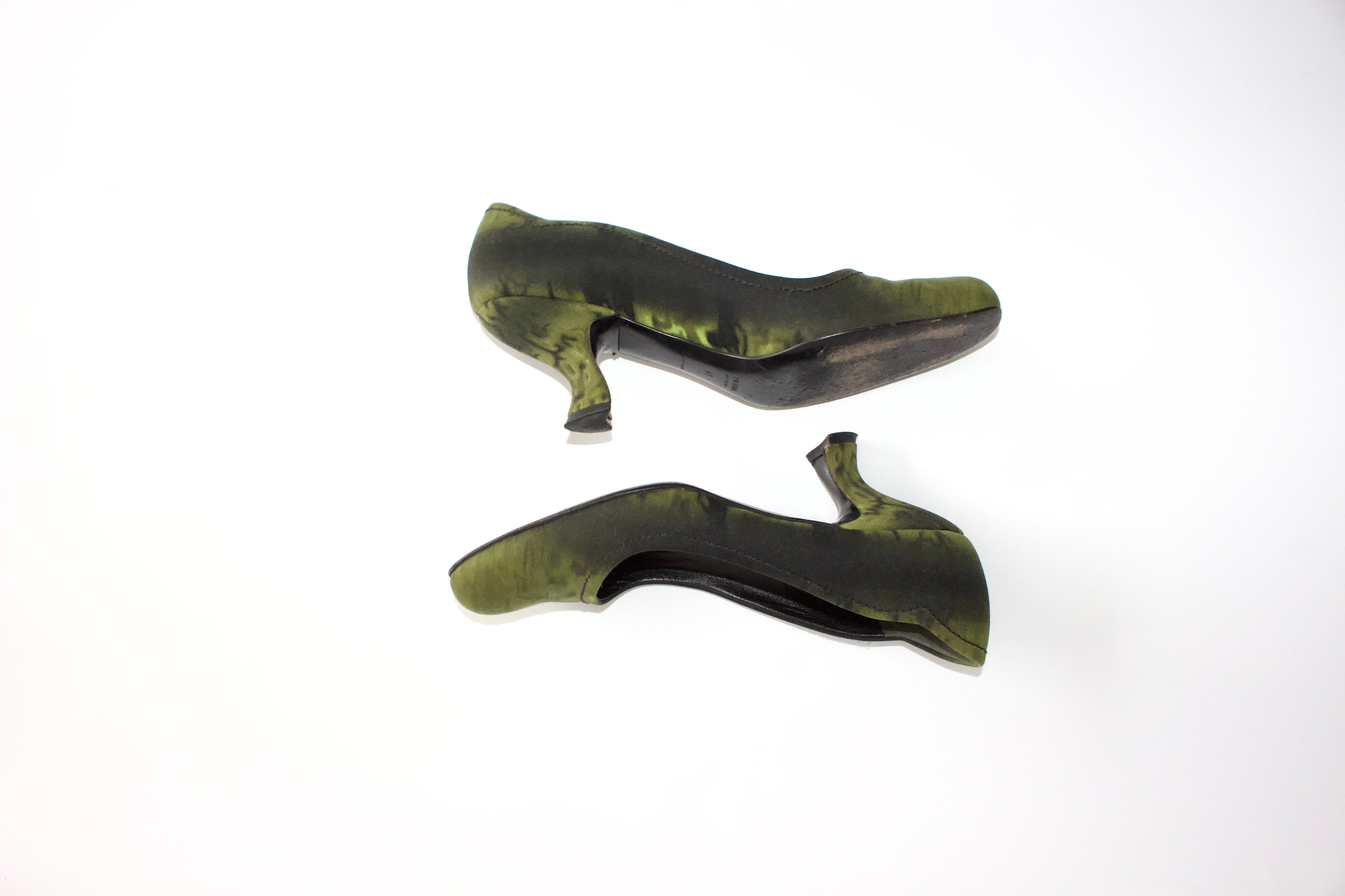 レディース Archive PRADA peep toe mules green