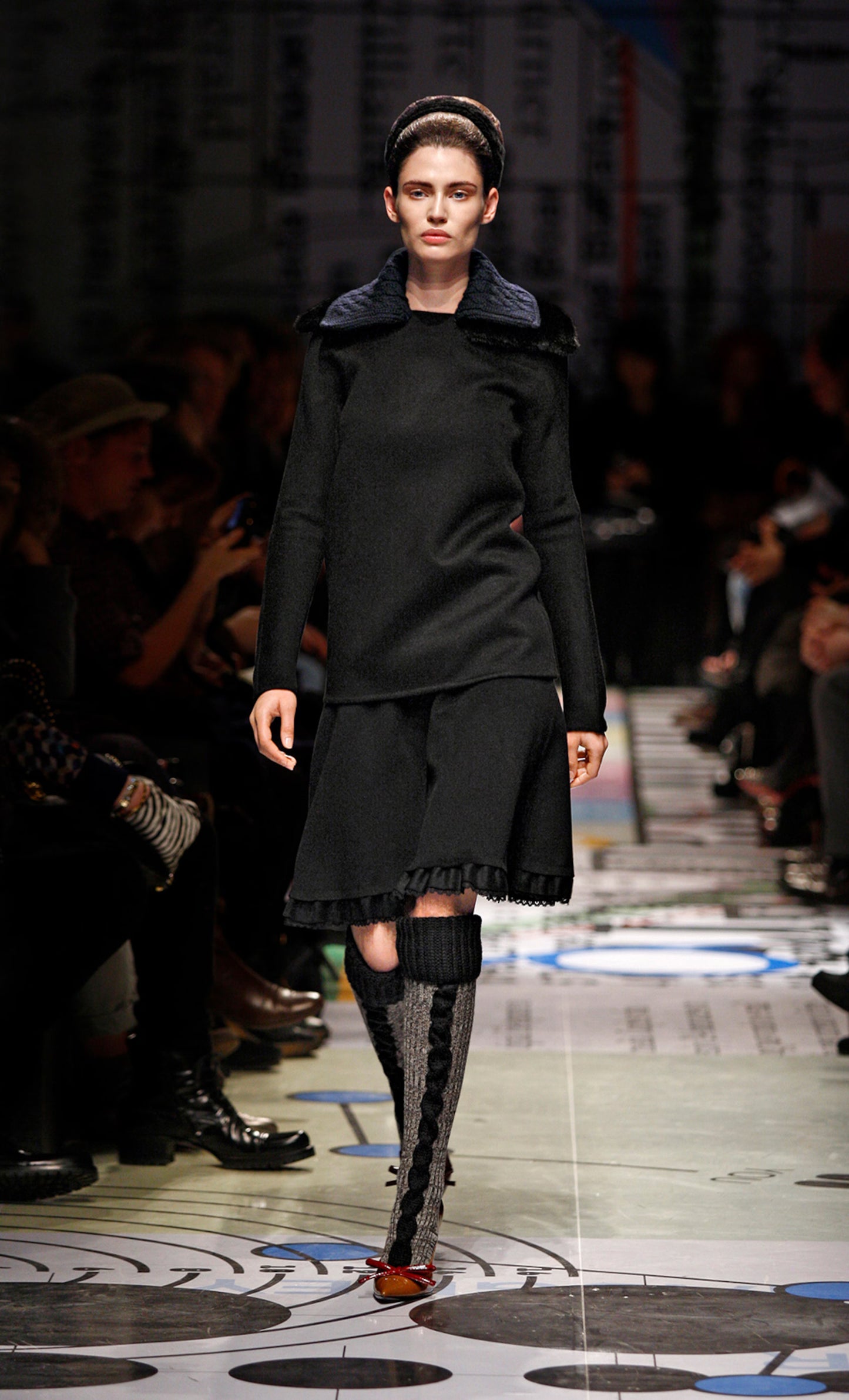 Prada FW 2010 black wool midi-skirt